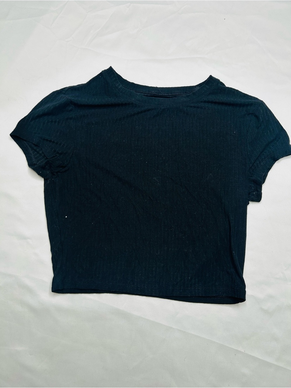 ALO Yoga Black Ribbed Crop Tee